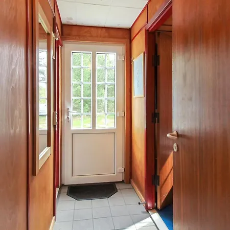 Redward - 1km From The Sea By Interhome Molby