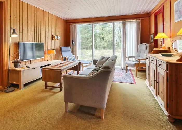 Ferienhaus Redward - 1km From The Sea By Interhome